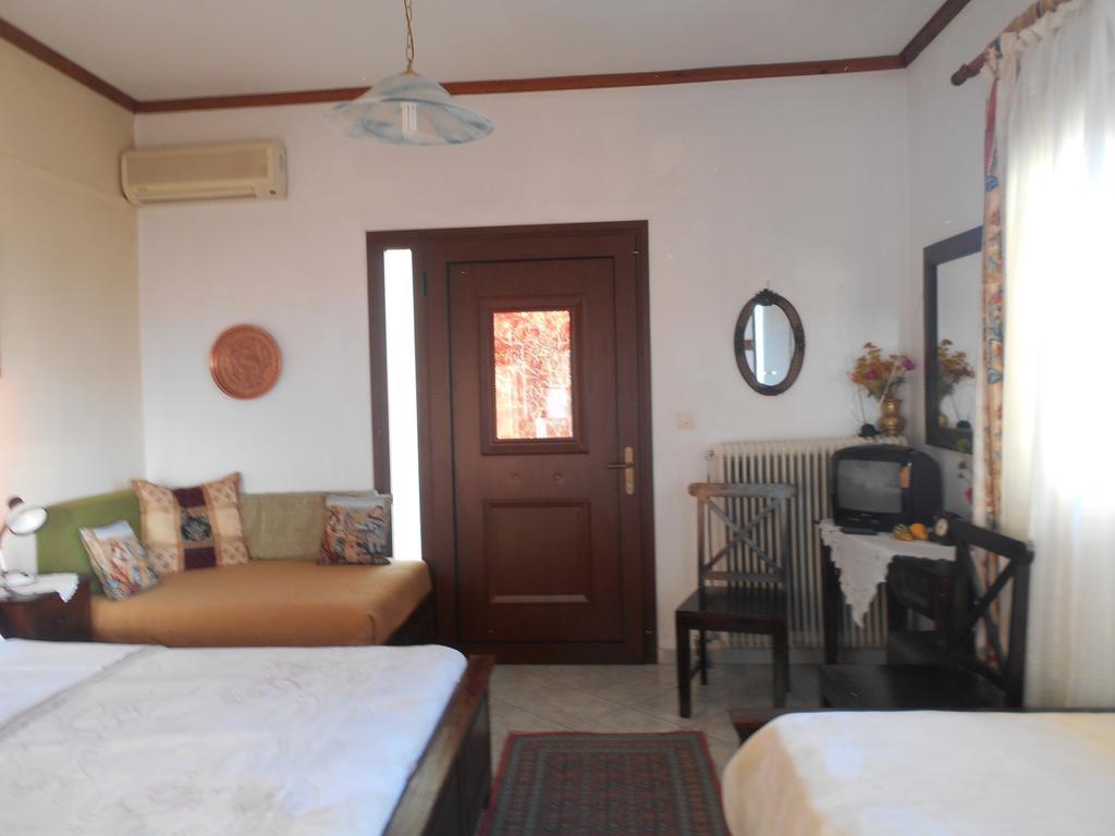 Gerakofolia Rooms To Let Konitsa Exterior photo
